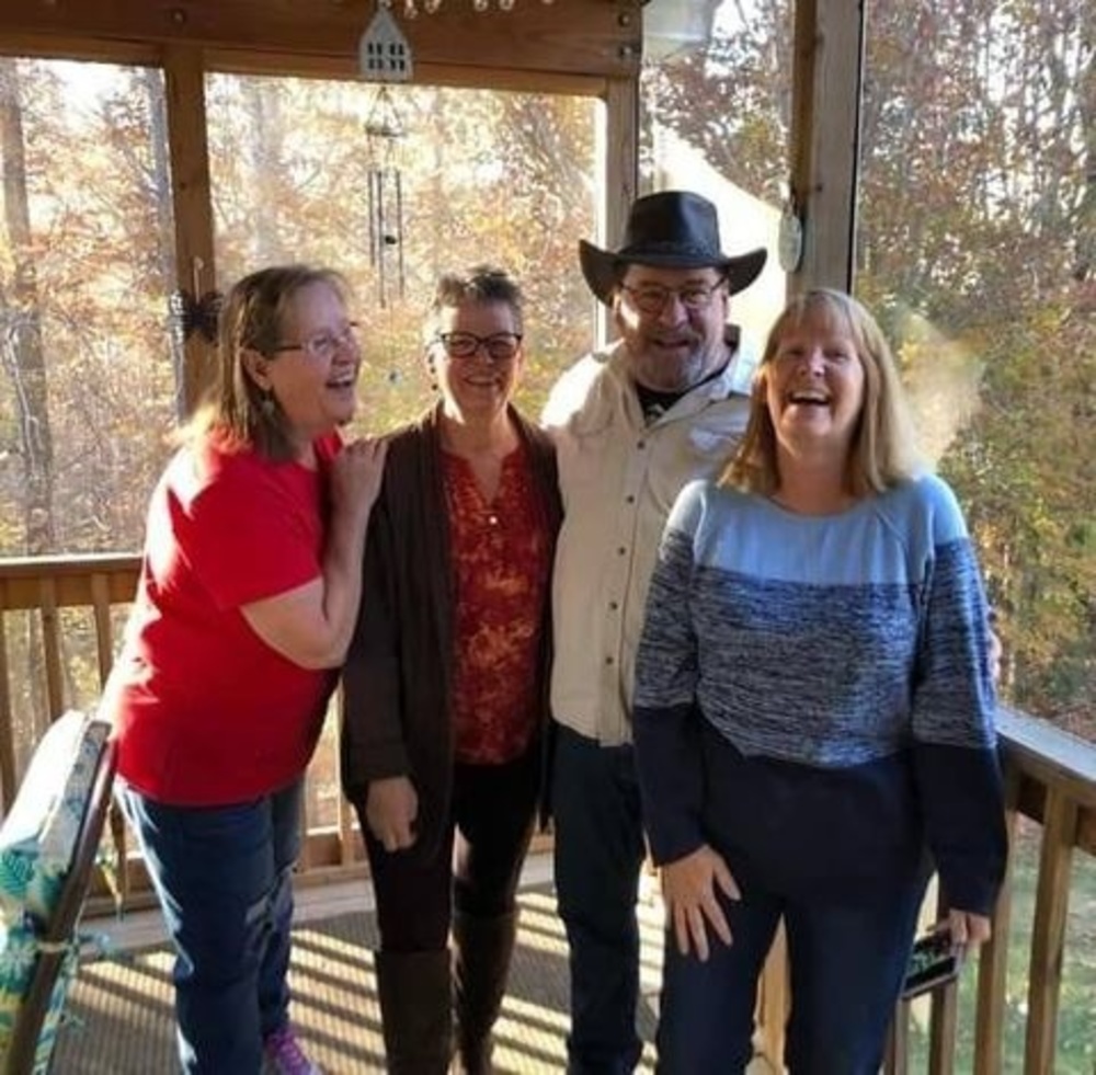 Meet your Posher, Dottie